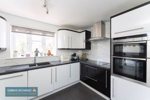 Kitchen- click for photo gallery
